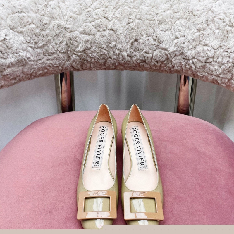 roger u1u1er flat shoes